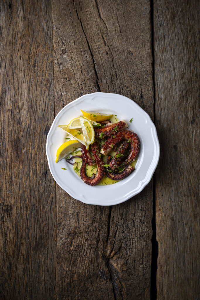 pečeni krakovi hobotnice u maslinovom ulju s limunom recept web kuharica