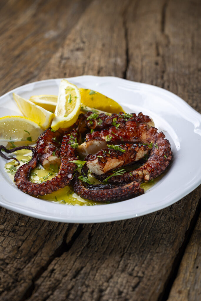 pečeni krakovi hobotnice u maslinovom ulju s limunom recept web kuharica