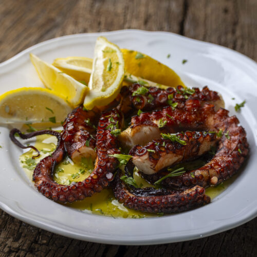 pečeni krakovi hobotnice u maslinovom ulju s limunom recept web kuharica