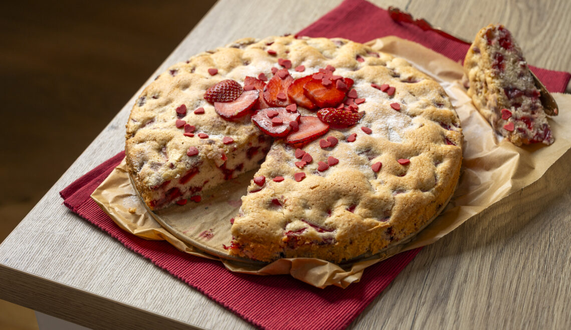 5 minutni kolač s jagodama