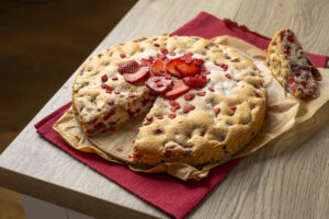 5 minutni kolač s jagodama